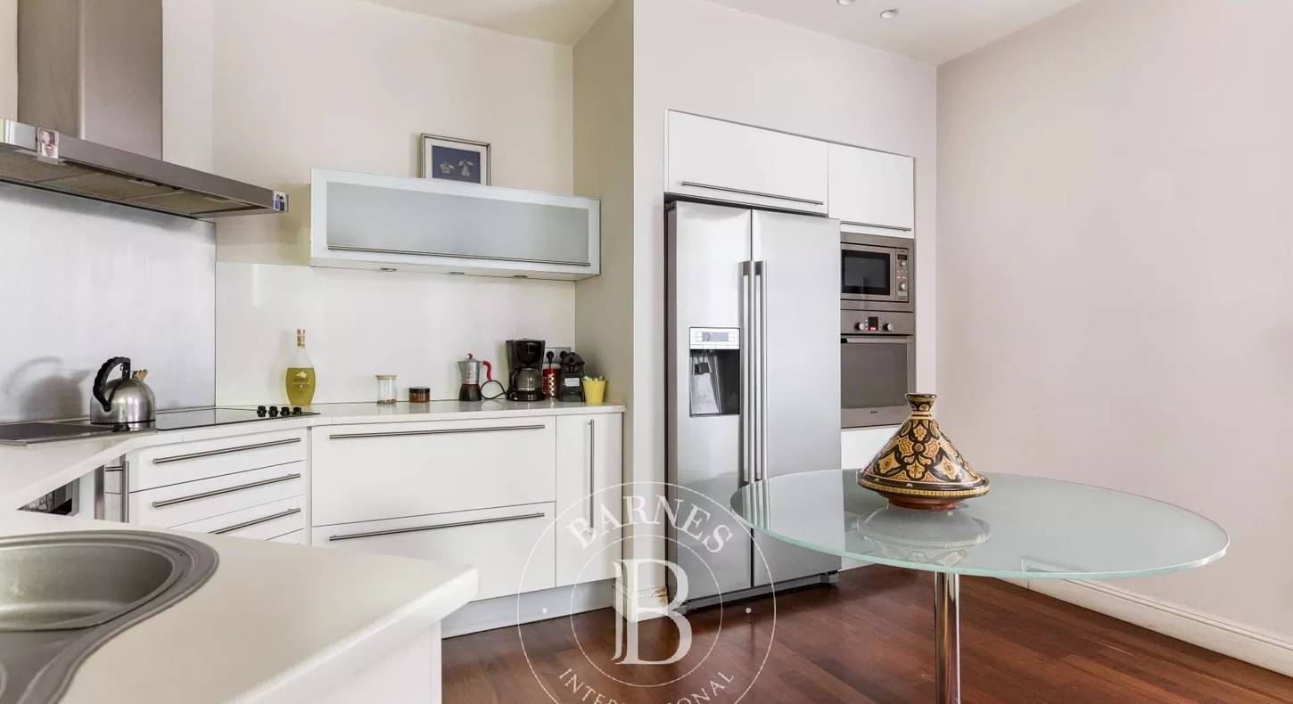 Show - BARNES Agency, luxury real estate in Toulouse