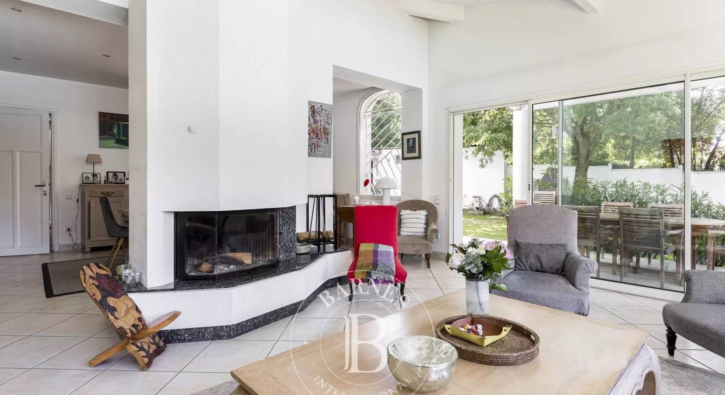 Show - BARNES Toulouse - Immobilier de luxe, appartements et maisons de prestige à Toulouse