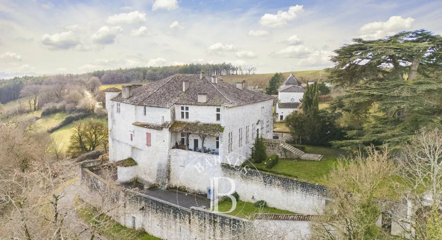 Show - BARNES Agency, luxury real estate in Toulouse