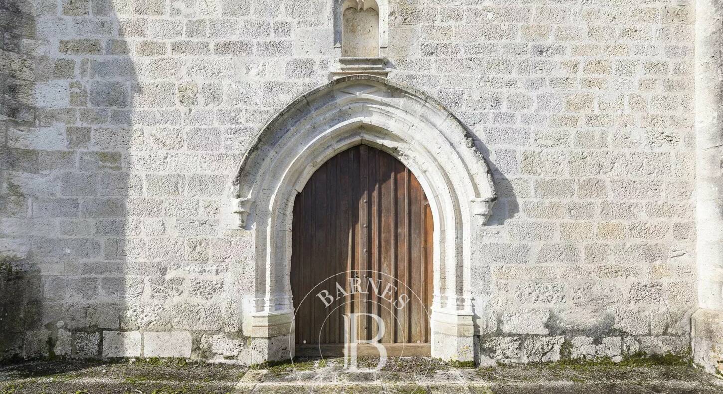 Show - BARNES Agency, luxury real estate in Toulouse