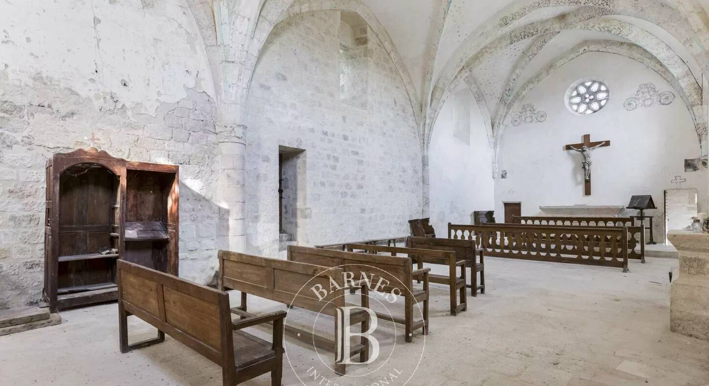 Show - BARNES Agency, luxury real estate in Toulouse