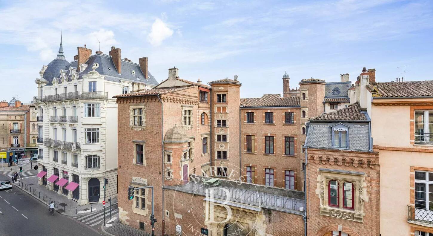 Show - BARNES Toulouse - Immobilier de luxe, appartements et maisons de prestige à Toulouse