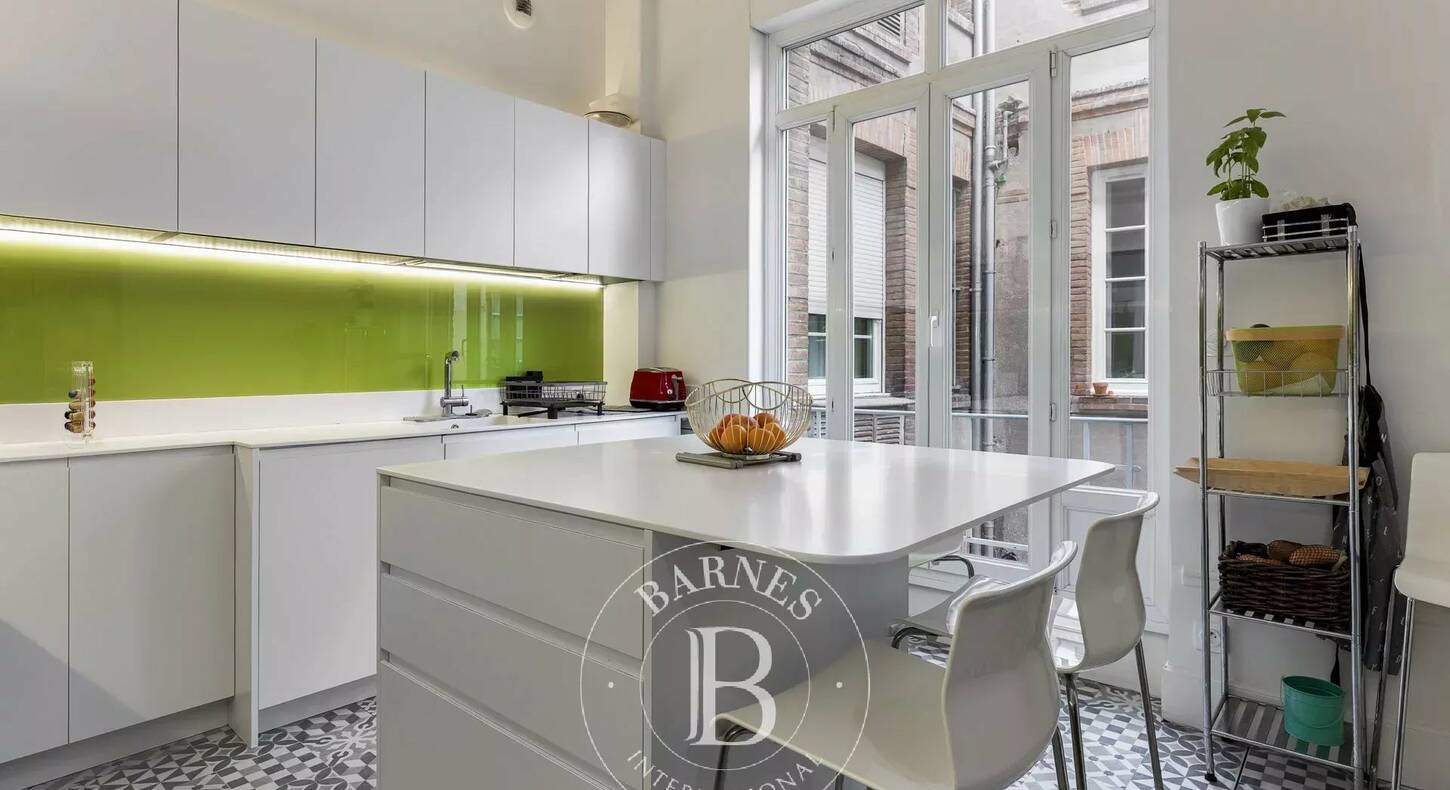 Show - BARNES Toulouse - Immobilier de luxe, appartements et maisons de prestige à Toulouse