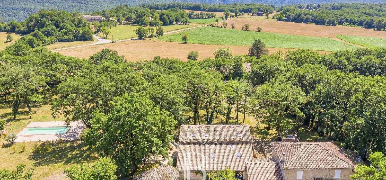 Home - BARNES Toulouse - Immobilier de luxe, appartements et maisons de prestige à Toulouse