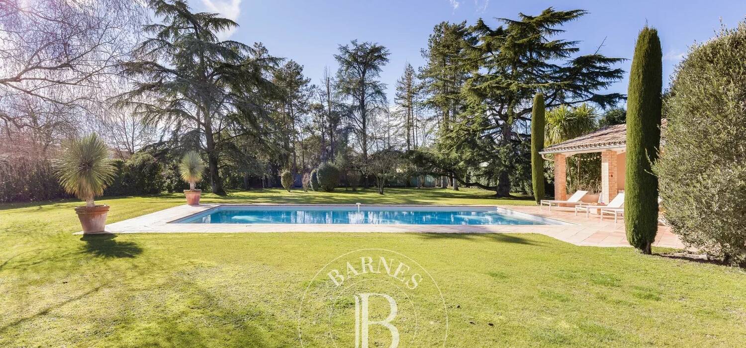 Home - BARNES Agency, luxury real estate in Toulouse