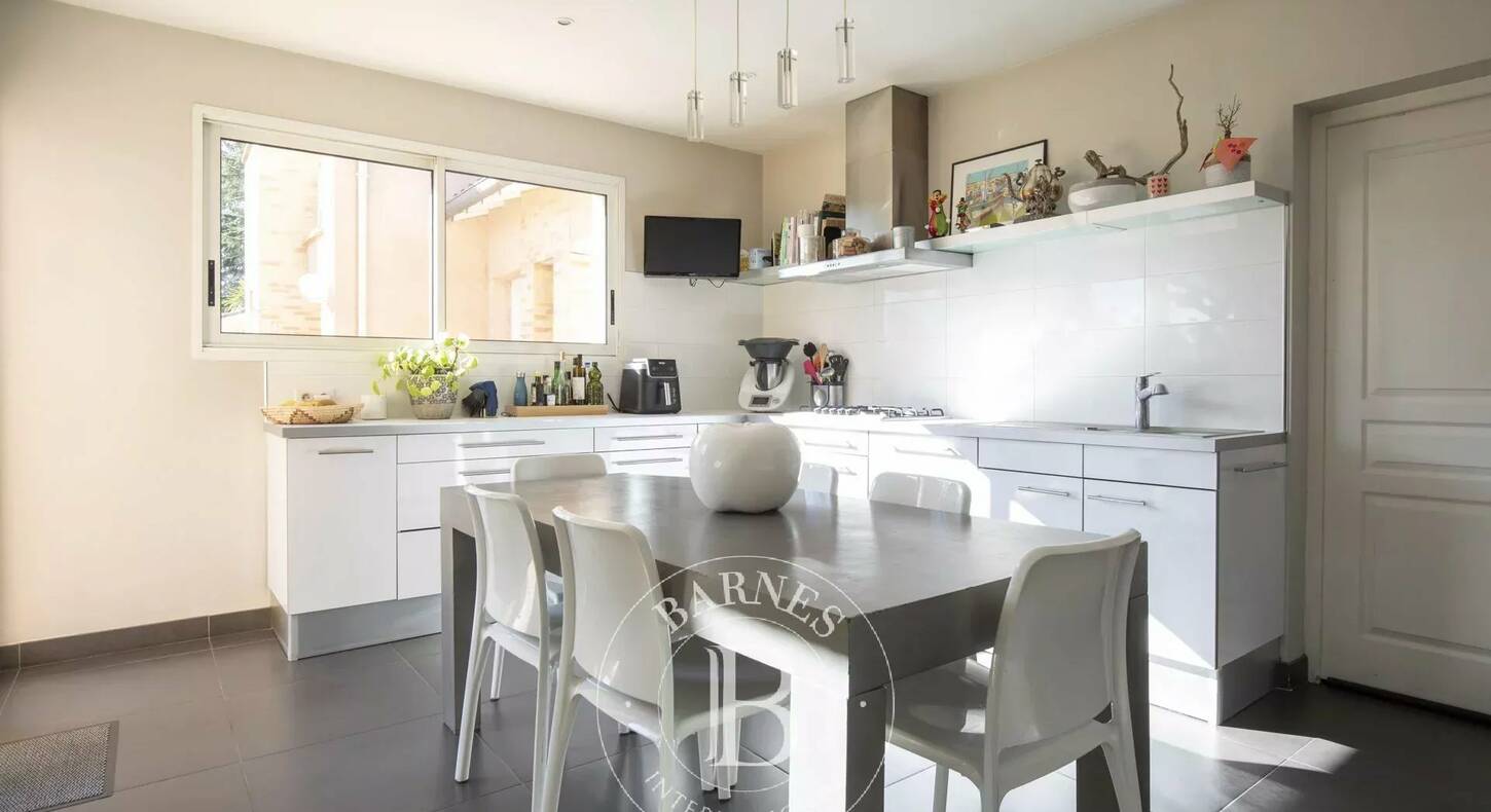 Show - BARNES Toulouse - Immobilier de luxe, appartements et maisons de prestige à Toulouse