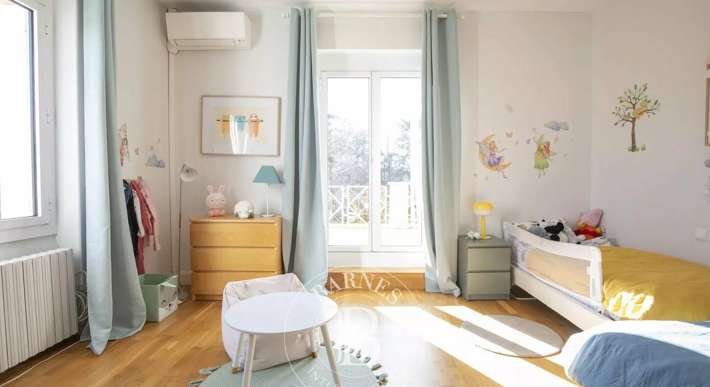 Show - BARNES Toulouse - Immobilier de luxe, appartements et maisons de prestige à Toulouse
