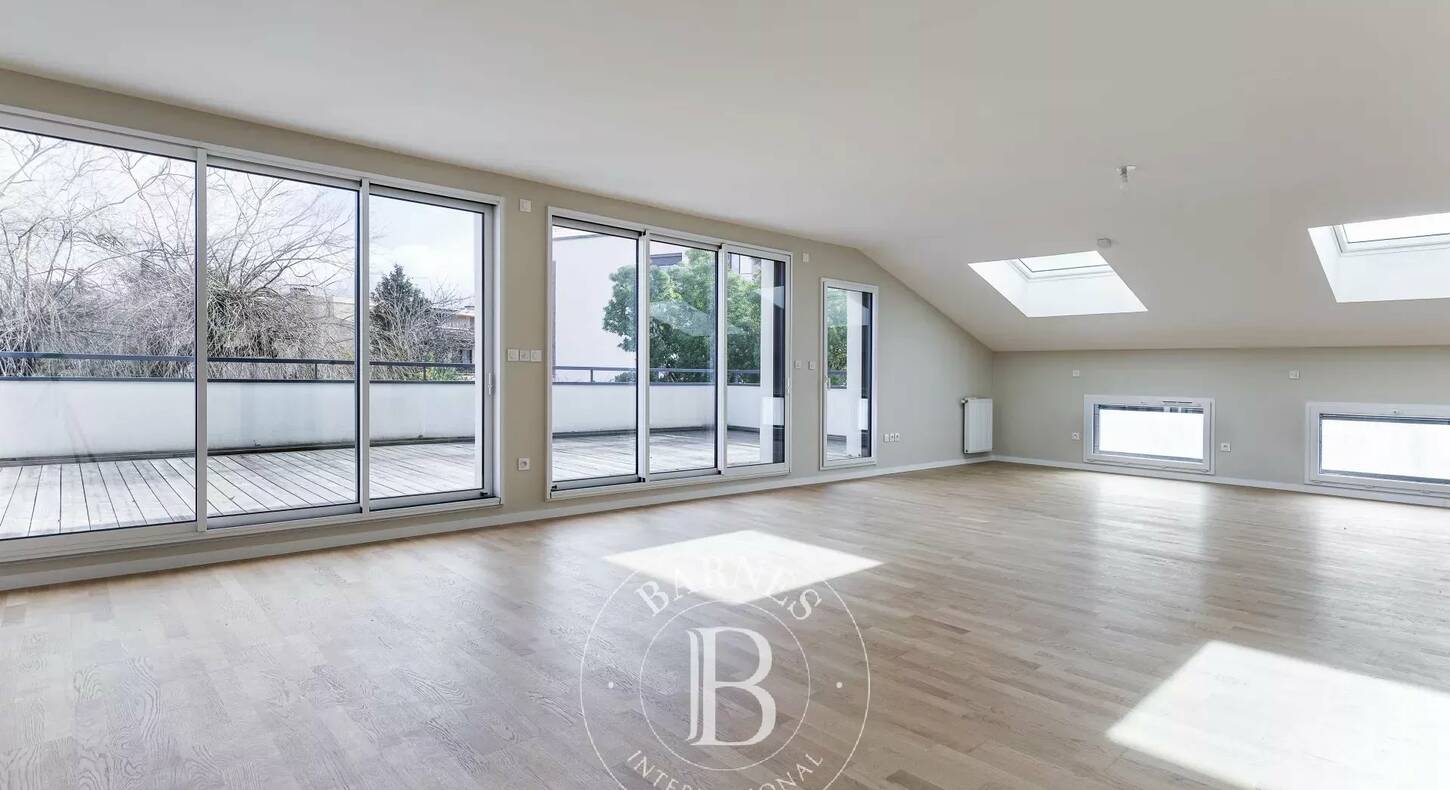 Show - BARNES Toulouse - Immobilier de luxe, appartements et maisons de prestige à Toulouse